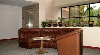 Tori Hotel Tbilisi Esterno foto