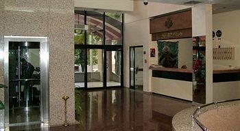 Tori Hotel Tbilisi Esterno foto
