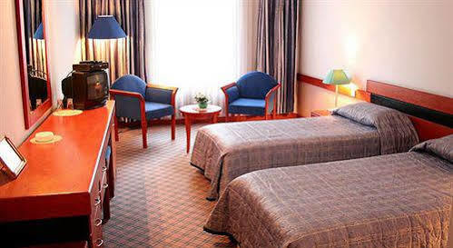 Tori Hotel Tbilisi Esterno foto